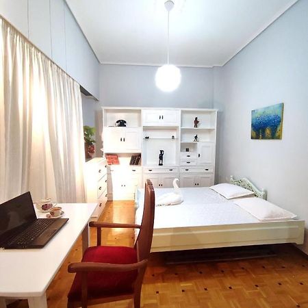 Charm & Comfort Near Petralona Station Athènes Extérieur photo